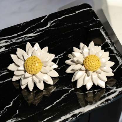 Daisy  - Earring Studs