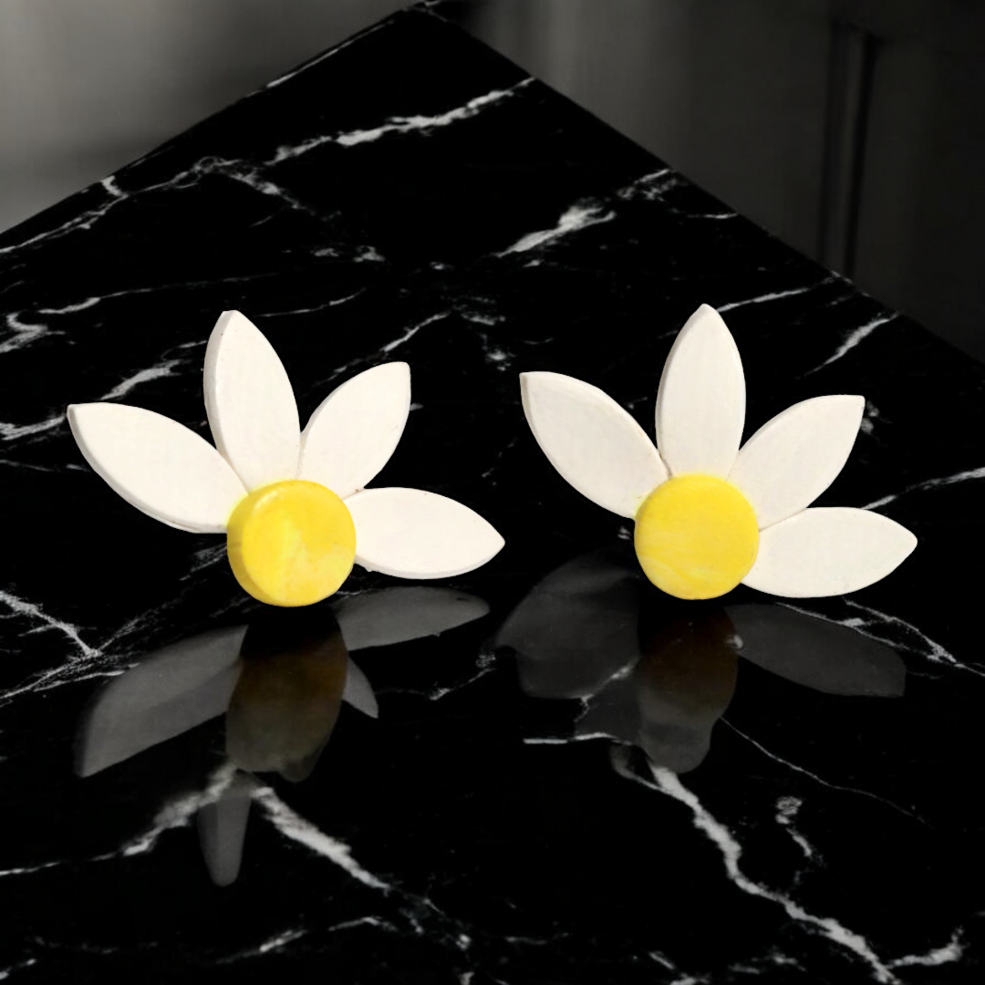 Half Daisy - Earring Studs